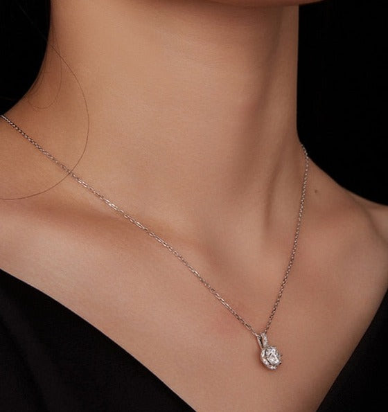1Ct Round Brilliant Cut Moissanite Pendant Necklace for women