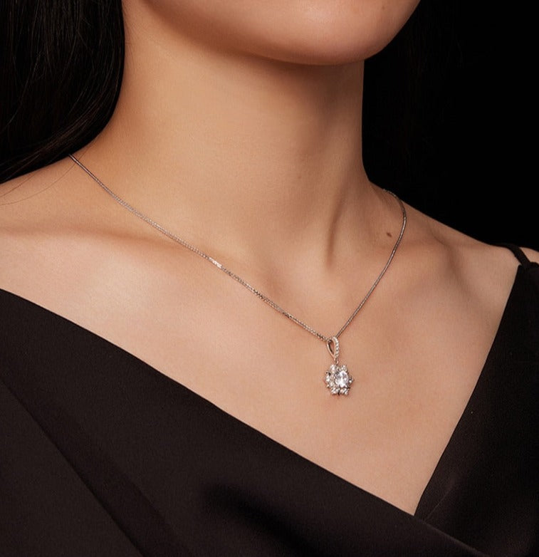 1Ct Moissanite Star Pendant Necklace for women