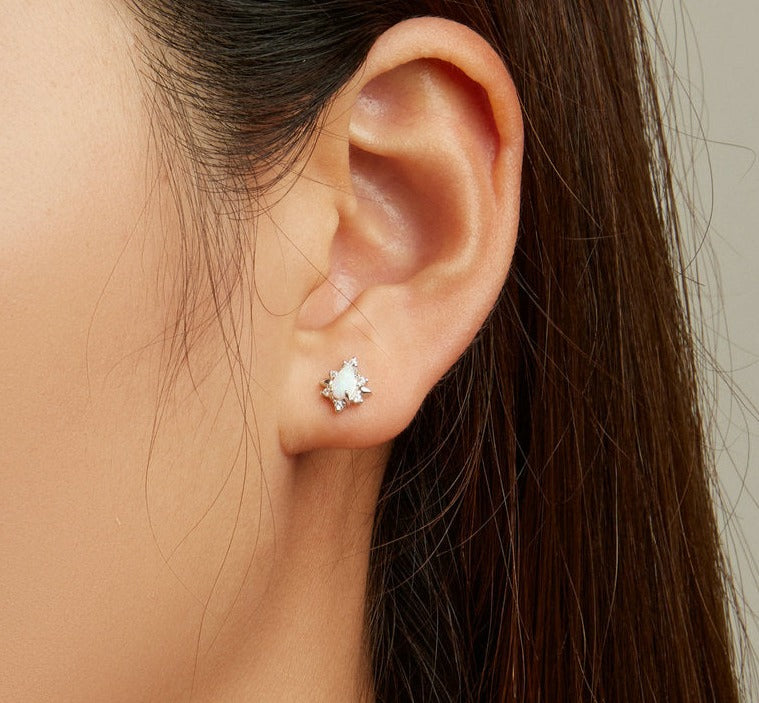 Waterdrop-shaped Opal Stud Earrings