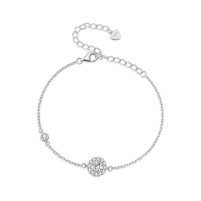 A Tanisy Halo Adjustable Bracelet featuring a diamond-studded white gold chain.